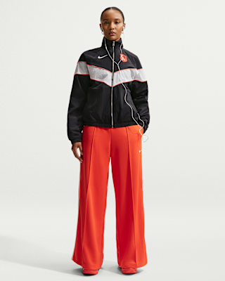 Chelsea FC Windrunner Women's Nike Soccer UV Woven Full-Zip Jacket